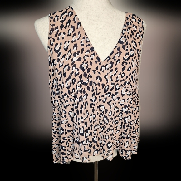 Davy n Dani Leopard Print Sleeveless Top Blouse Baby Doll Size Large - Picture 4 of 10